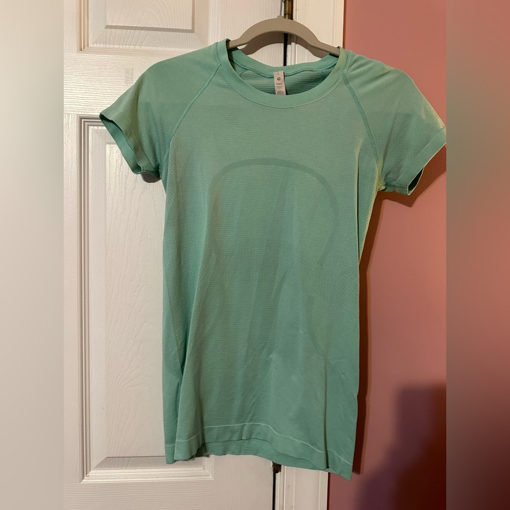 Lululemon Short Sleeve Top